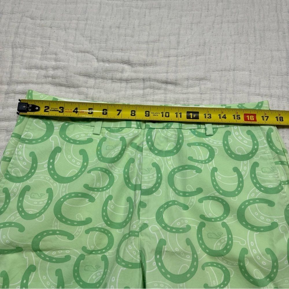 Vineyard Vines Kentucky Derby Breaker Shorts Green Lucky Horseshoe Men's Size 35 - Picture 3 of 9